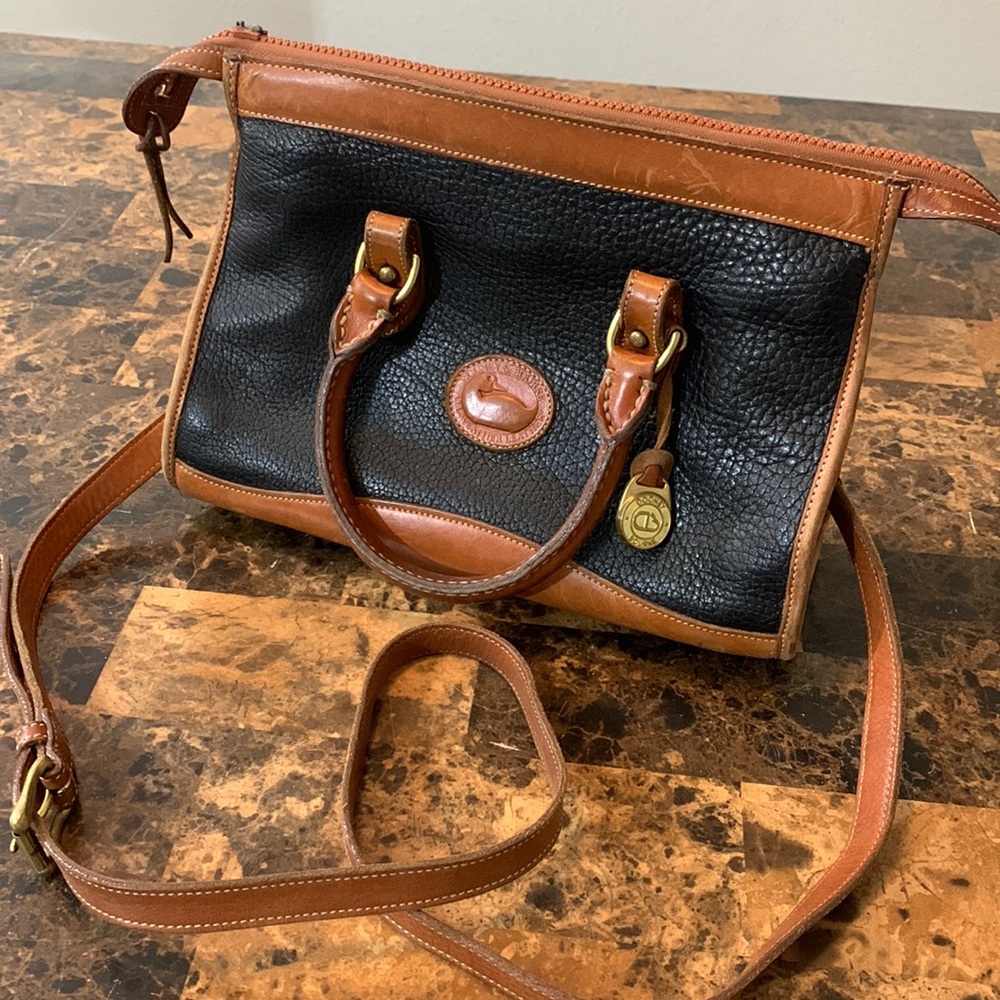 Dooney & Bourke bag